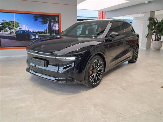 ZEEKR 7X 100 KW ELÉTRICO FLAGSHIP AWD
