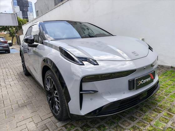 ZEEKR X 66 KW ELÉTRICO FLAGSHIP AWD