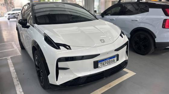 ZEEKR X 66 KW ELÉTRICO FLAGSHIP AWD