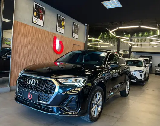 AUDI Q3 2.0 40 TFSI GASOLINA PERFORMANCE QUATTRO TIPTRONIC
