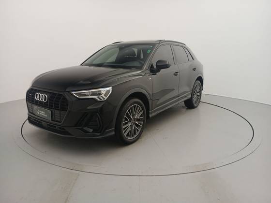 AUDI Q3 2.0 40 TFSI GASOLINA PERFORMANCE BLACK QUATTRO TIPTRONIC