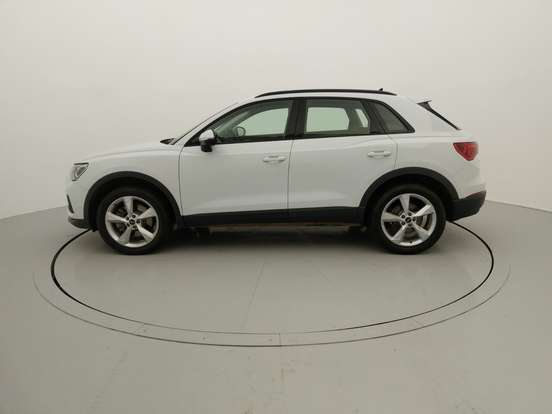 AUDI-Q3-2024