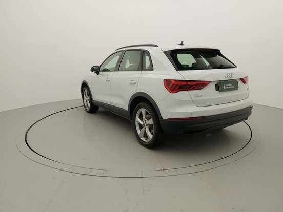 AUDI-Q3-2024