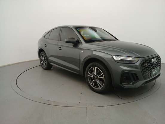 AUDI-Q5-2023
