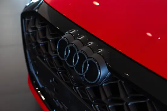 AUDI-RS3-2025