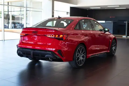 AUDI-RS3-2.5 TFSI GASOLINA SEDAN QUATTRO S-TRONIC AUDI-RS3-2025