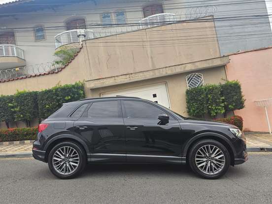 AUDI-Q3-1.4 35 TFSI GASOLINA BLACK S TRONIC AUDI-Q3-2021