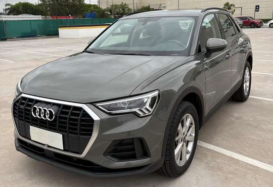 AUDI-Q3-2024
