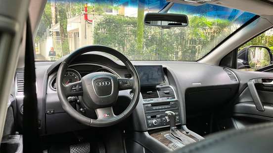 AUDI-Q7-2008