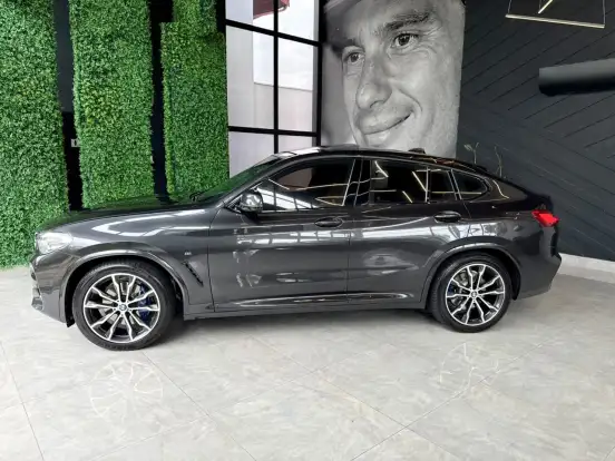 BMW-X4-2019