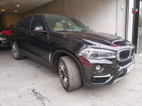 BMW-X6-2015
