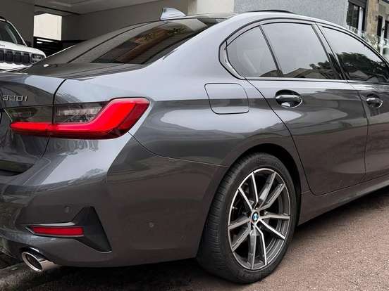 BMW-320i-2.0 16V TURBO GASOLINA SPORT GP AUTOMÁTICO BMW-320i-2019
