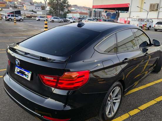 BMW-320i-2.0 GT SPORT 16V TURBO GASOLINA 4P AUTOMÁTICO BMW-320i-2014