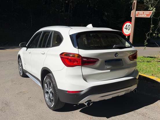 BMW-X1-2.0 16V TURBO ACTIVEFLEX SDRIVE20I 4P AUTOMÁTICO BMW-X1-2016
