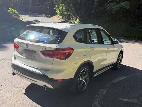 BMW-X1-2.0 16V TURBO ACTIVEFLEX SDRIVE20I 4P AUTOMÁTICO BMW-X1-2016