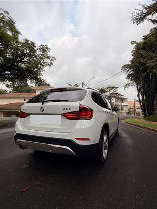 BMW-X1-2013