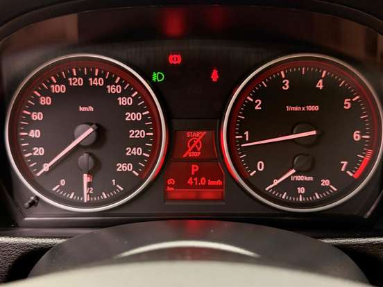 BMW-X1-2.0 16V TURBO GASOLINA SDRIVE20I 4P AUTOMÁTICO BMW-X1-2013
