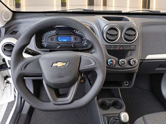 CHEVROLET-MONTANA-2018