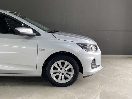 CHEVROLET-ONIX-1.0 FLEX PLUS LT MANUAL CHEVROLET-ONIX-2023
