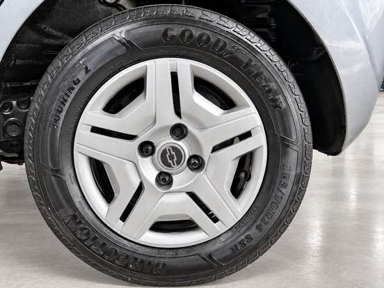 CHEVROLET-ONIX-1.0 MPFI JOY 8V FLEX 4P MANUAL CHEVROLET-ONIX-2019