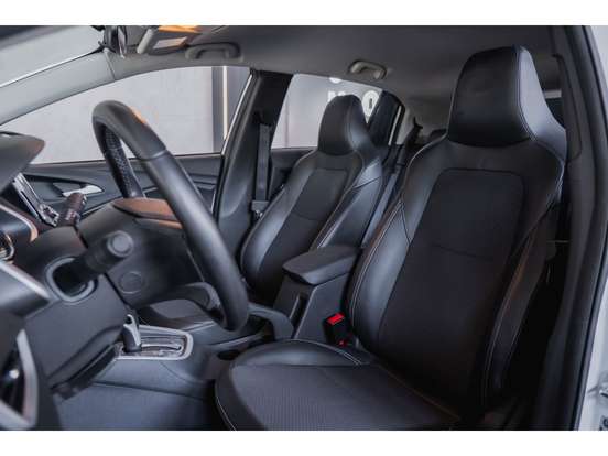 CHEVROLET-ONIX-2024