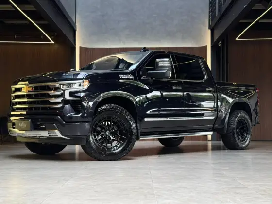 CHEVROLET SILVERADO 5.3 V8 GASOLINA 1500 HIGH COUNTRY 4X4 AUTOMÁTICO