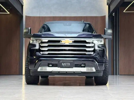 CHEVROLET-SILVERADO-5.3 V8 GASOLINA 1500 HIGH COUNTRY 4X4 AUTOMÁTICO CHEVROLET-SILVERADO-2023