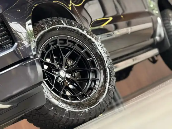 CHEVROLET-SILVERADO-2023
