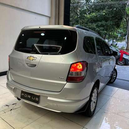 CHEVROLET-SPIN-2017