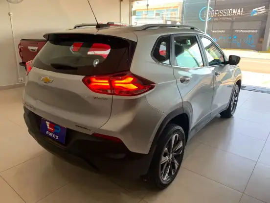 CHEVROLET-TRACKER-2022