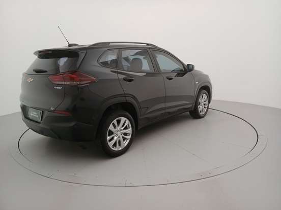 CHEVROLET-TRACKER-2023