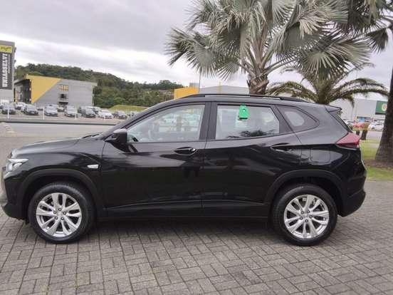 CHEVROLET-TRACKER-2024
