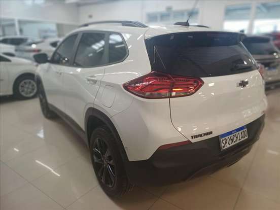 CHEVROLET-TRACKER-2025