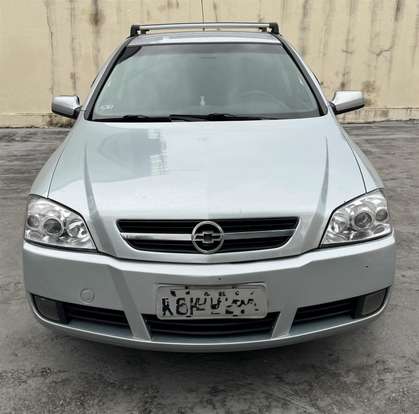 CHEVROLET-ASTRA-2011