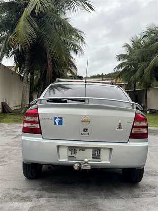 CHEVROLET-ASTRA-2011