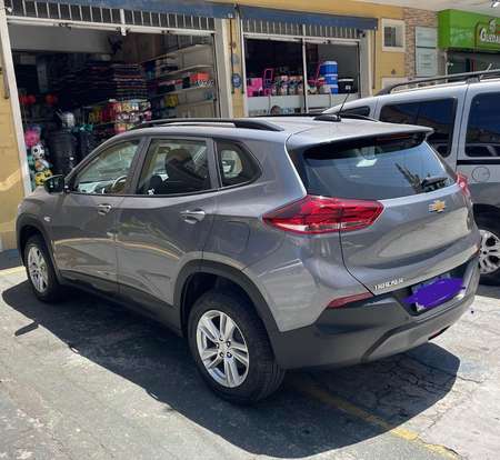 CHEVROLET-TRACKER-2020