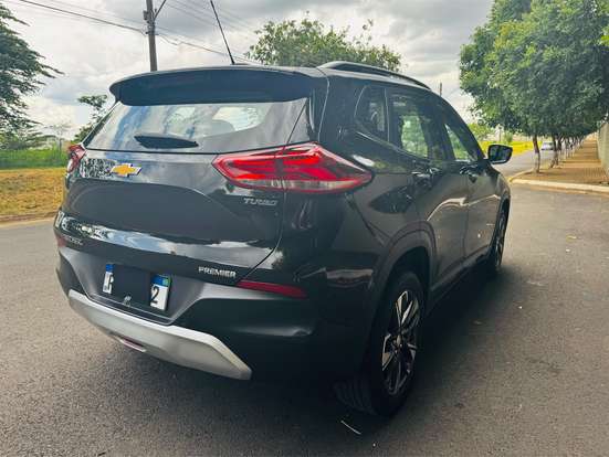 CHEVROLET-TRACKER-2020