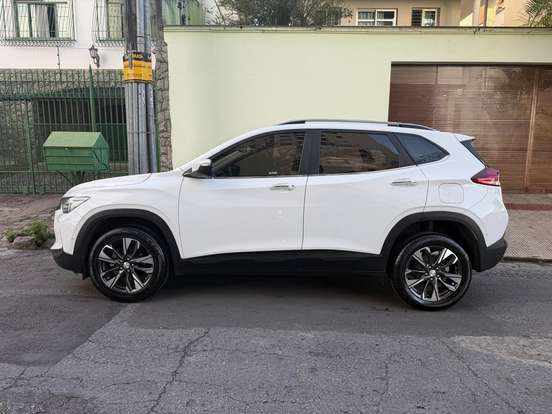 CHEVROLET-TRACKER-2022