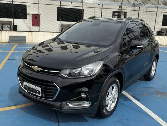 CHEVROLET-TRACKER-2018