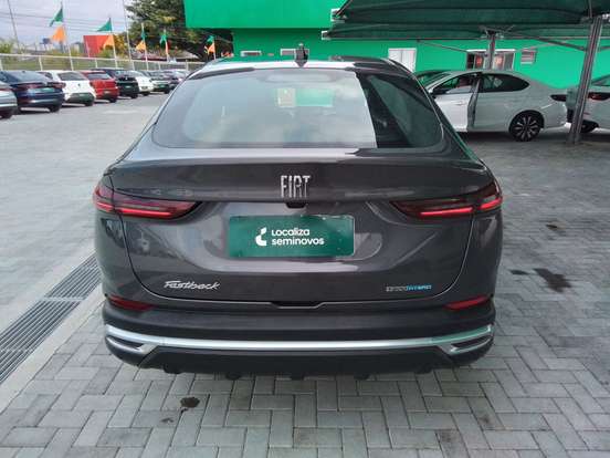 FIAT-FASTBACK-1.0 TURBO 200 HYBRID AUDACE CVT FIAT-FASTBACK-2025