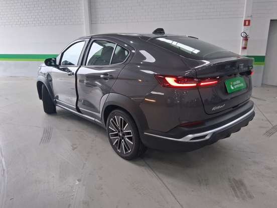 FIAT-FASTBACK-1.0 TURBO 200 HYBRID AUDACE CVT FIAT-FASTBACK-2025
