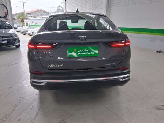 FIAT-FASTBACK-1.0 TURBO 200 HYBRID AUDACE CVT FIAT-FASTBACK-2025