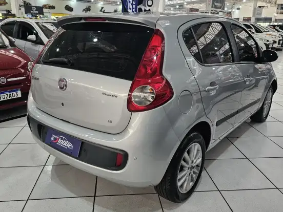 FIAT-PALIO-1.6 MPI ESSENCE 16V FLEX 4P AUTOMATIZADO FIAT-PALIO-2014