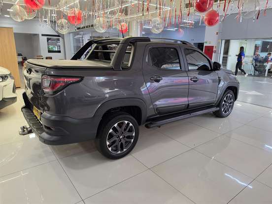 FIAT-STRADA-2024