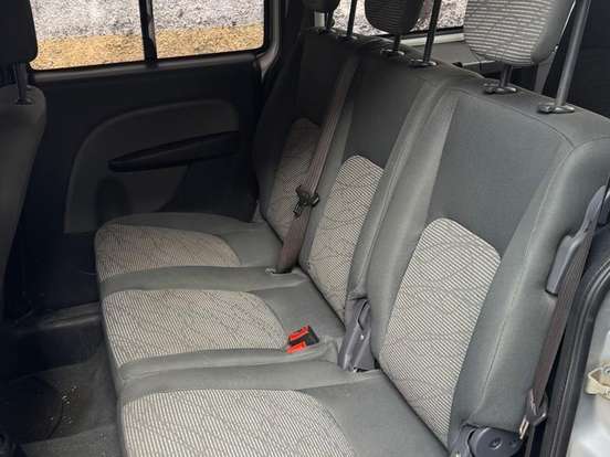 FIAT-DOBLÒ-1.8 MPI ESSENCE 7L 16V FLEX 4P MANUAL FIAT-DOBLÒ-2021