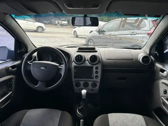 FORD-FIESTA-2013