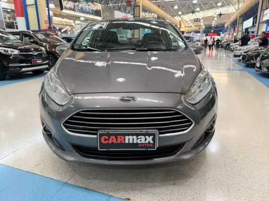 FORD-FIESTA-2014