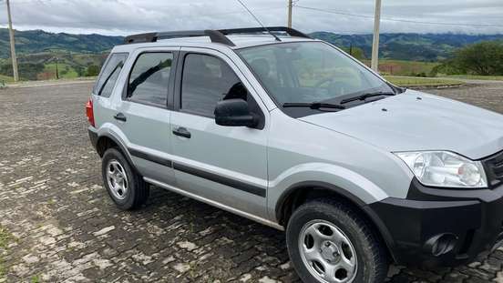 FORD-ECOSPORT-2010