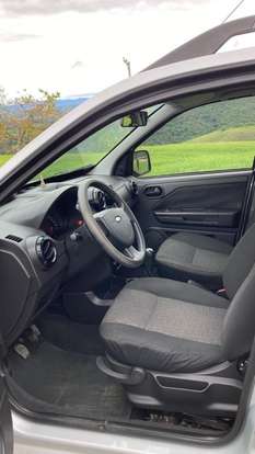 FORD-ECOSPORT-2010