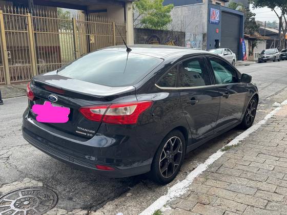 FORD FOCUS 2.0 TITANIUM SEDAN 16V FLEX 4P POWERSHIFT